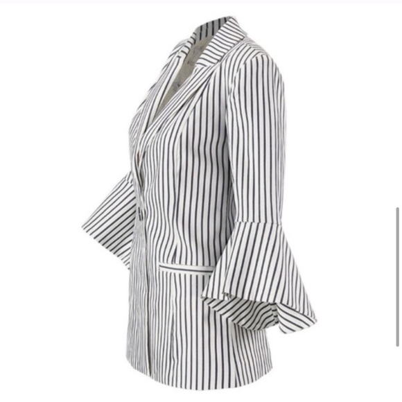 Cabi striped bell sleeve blazer - Picture 8 of 14